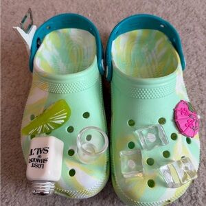 Crocs x Margaritaville